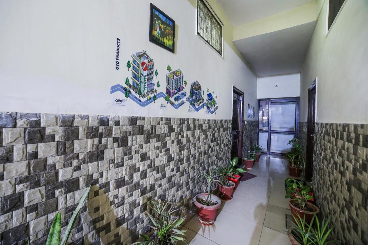 Oyo Downtown Inn Near Leisure Valley Park Gurgaon Exterior photo